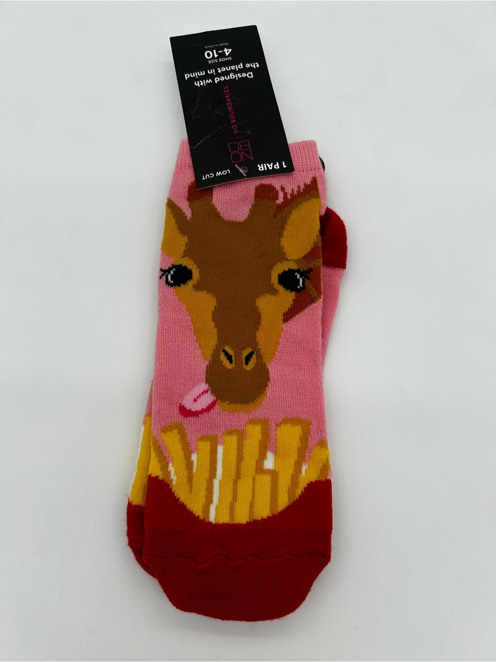 No Boundaries Pink Giraffe & Red Toe Kids No-Show Socks Size 4-10